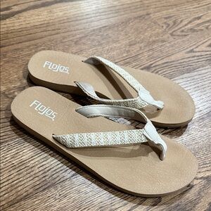 Flojos Women's Beige and Tan Sandals
